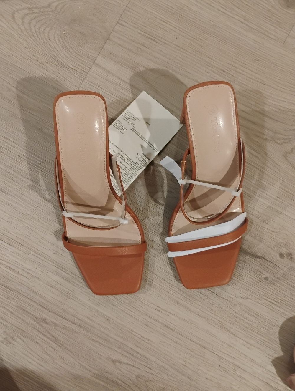 NWT The Drop Avery Two Strap Open Square Toe Block Heels Sandals Sz 7